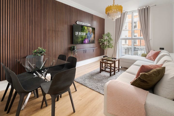 Elegant 2BR w/ Air Con | Harley Street, Marylebone