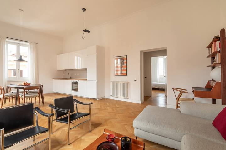 Colosseum bright apartment by Romeloft gallery image 2