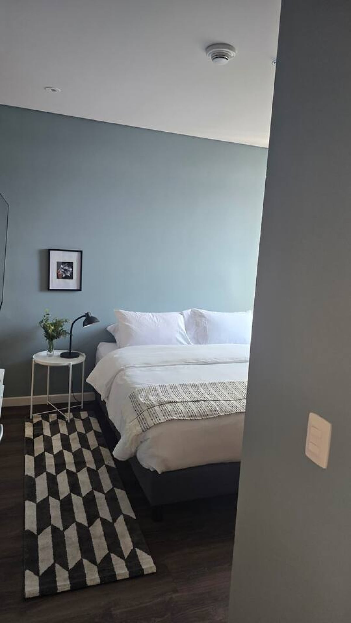 საძინებელი 1