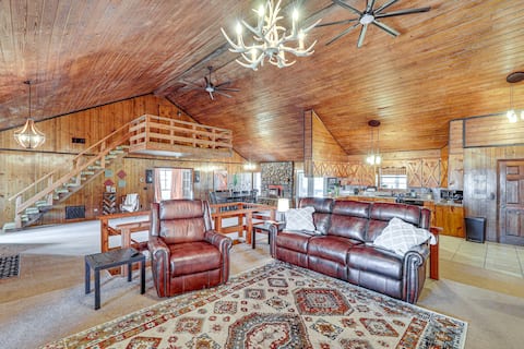 4 Mi to Lake Access: Pet-Friendly Home in Bismarck