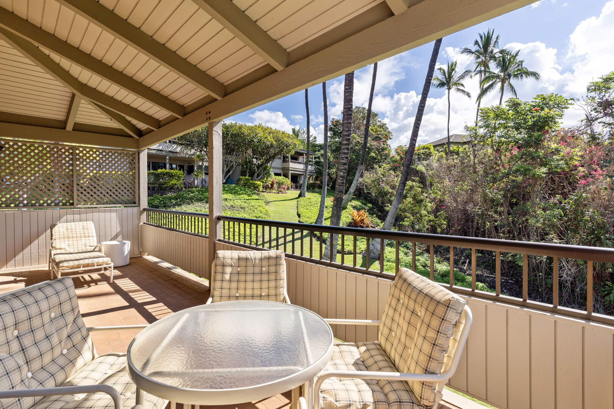 Condo in Kihei · ★4.4 · 2 bedrooms · 3 beds · 2.5 private baths - Image 8