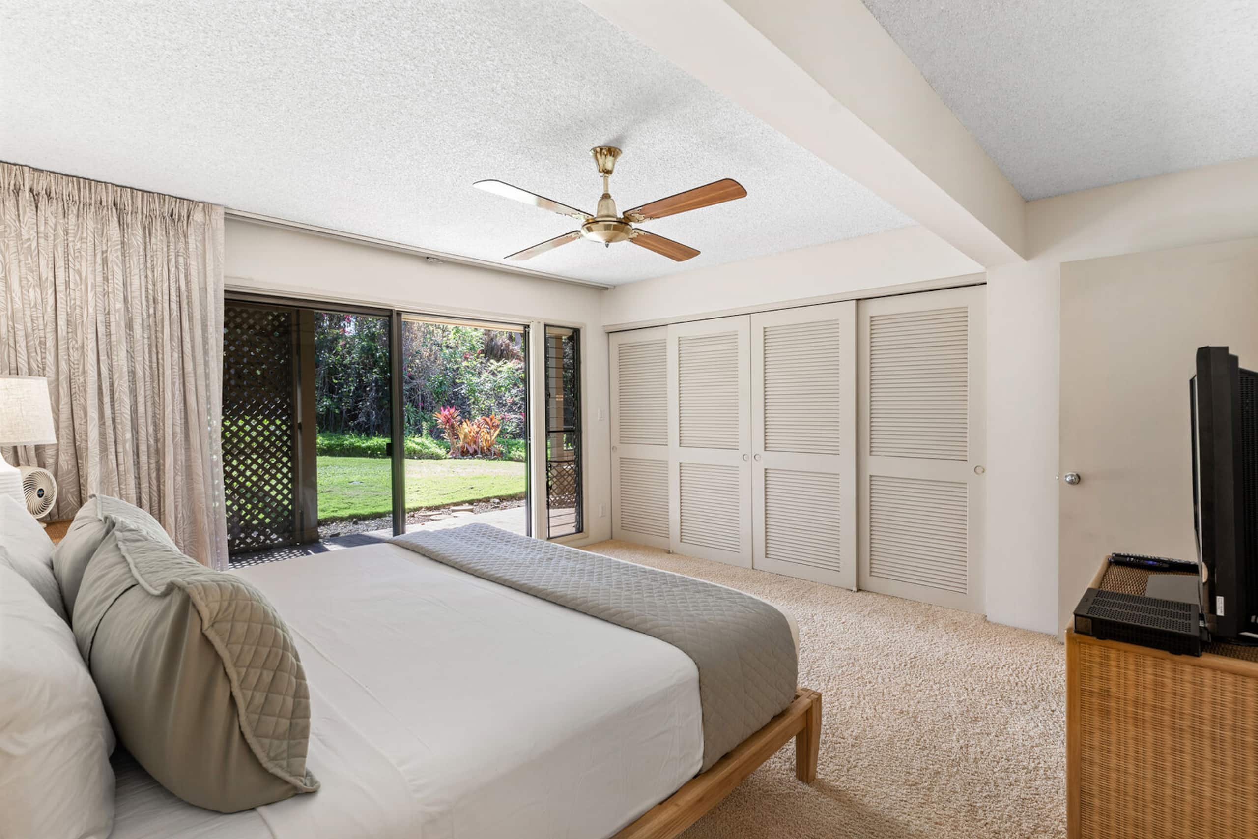 Condo in Kihei · ★4.4 · 2 bedrooms · 3 beds · 2.5 private baths - Image 30