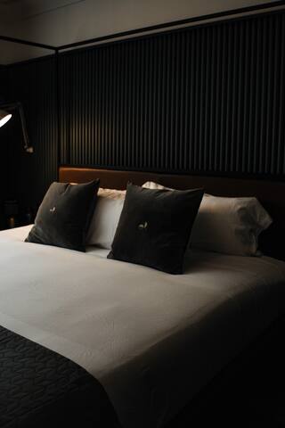 Refined 1930s Art Deco Flat “203” | Roma Norte