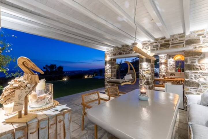 Villa Helíos on Golden Beach gallery image 3