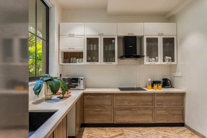 Rooms: Kitchen