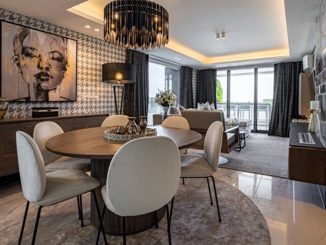 Aurum Apartment 101 gallery image 5