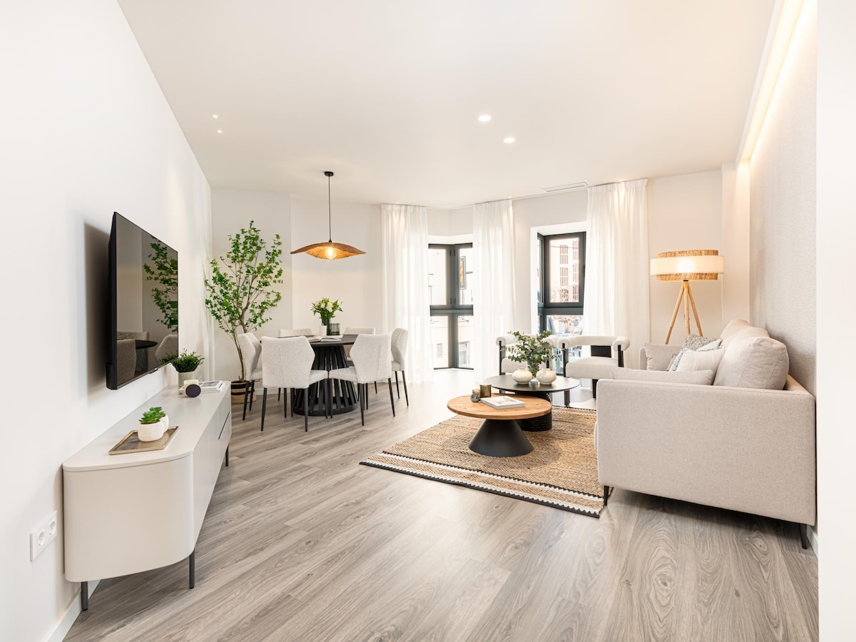 Top Airbnb: iloftmalaga Postigos Street in San Felipe Neri