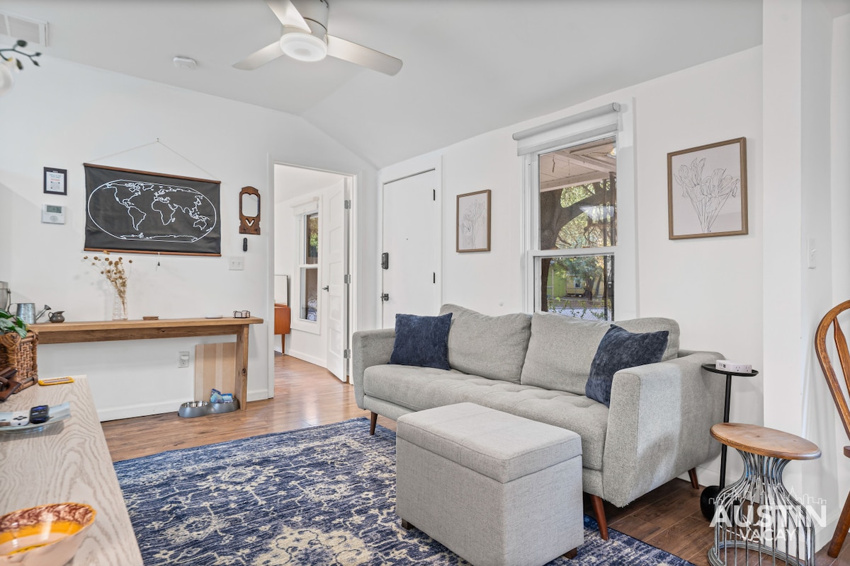 Near E. Austin w/ Parking | Dog-Friendly Bungalow
