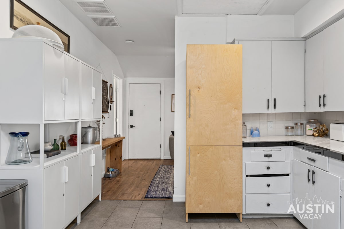 Near E. Austin w/ Parking | Dog-Friendly Bungalow