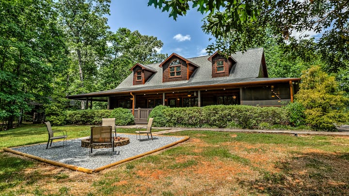 As Good As It Gets - Blue Ridge, GA