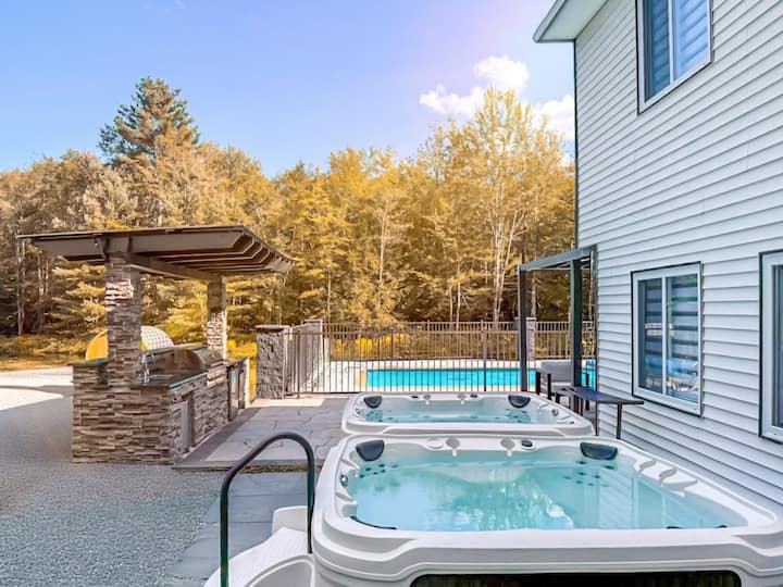 Private Lakeside Retreat- Pool/2HotTub/Sauna/RV