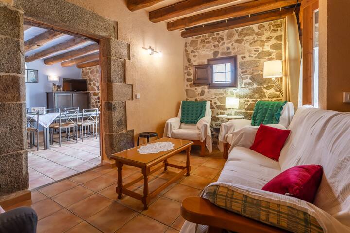 La Pahissa de Can Abras Casa Rural gallery image 4