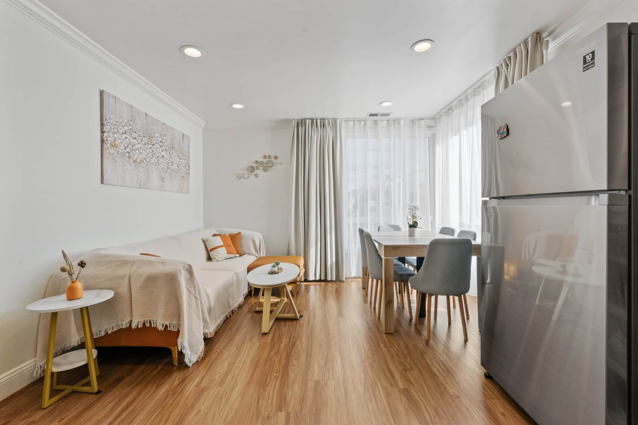 Home in San Francisco · ★4.81 · 3 bedrooms · 4 beds · 3 baths - Image 1