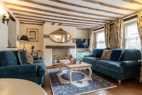 Eilmers Cottage - Beautiful 4BD in Malmesbury