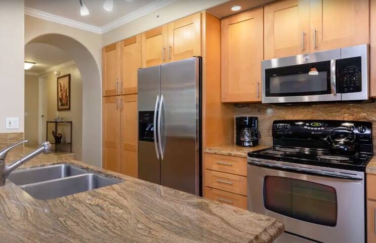 Maui Resort Rentals: Kaanapali Alii 353 gallery image 5