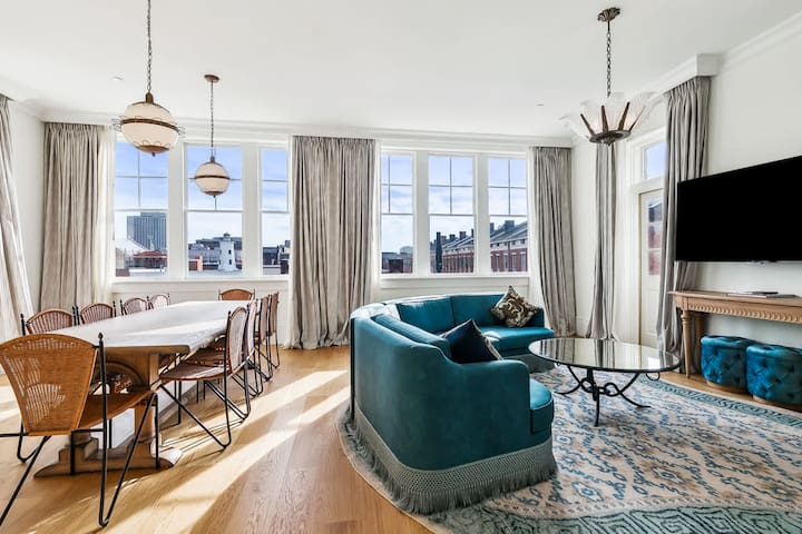 Hotel Perle Elegant 5 bed Suite|City Views