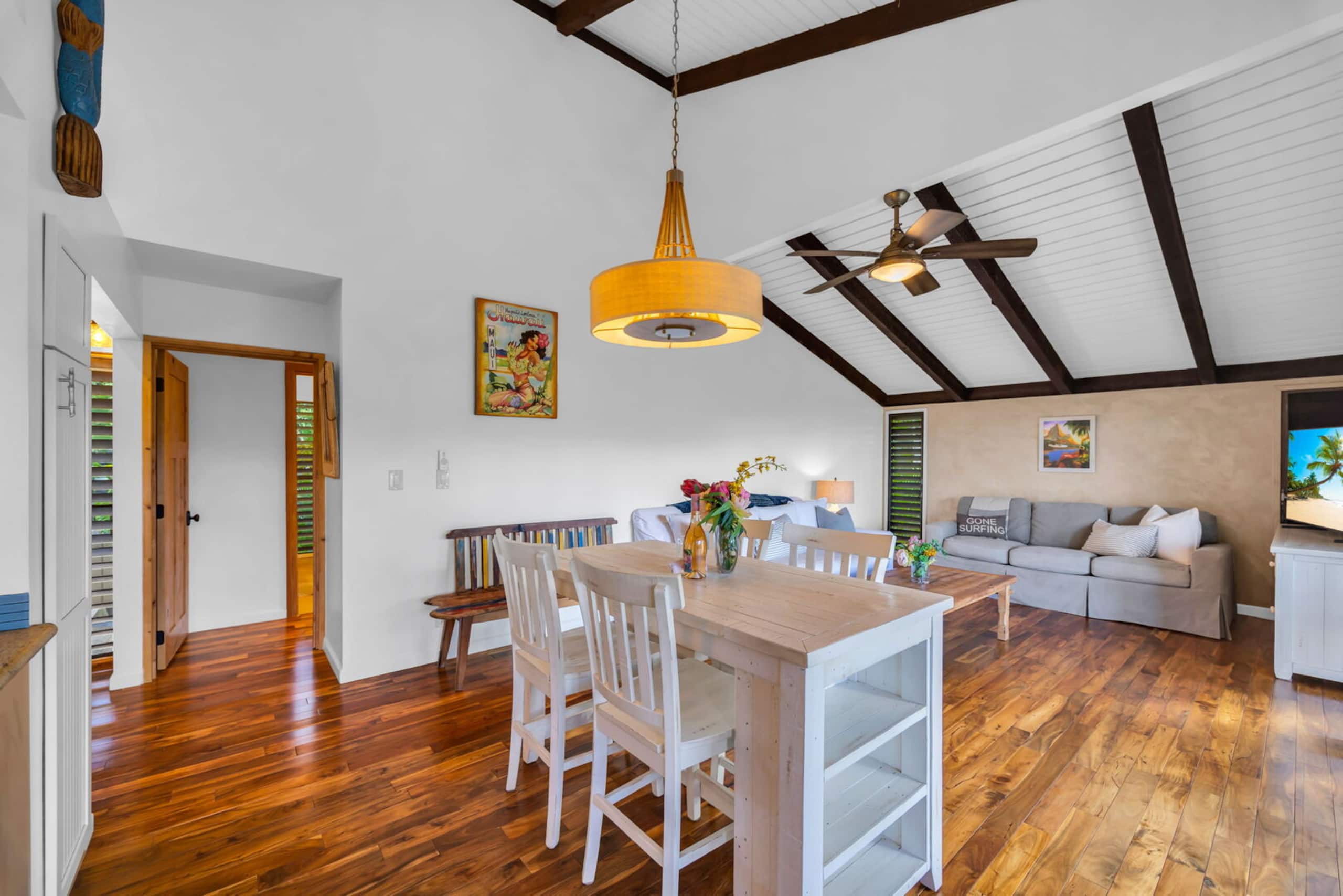 Condo in Kihei · ★5.0 · 2 bedrooms · 4 beds · 2 private baths - Image 13