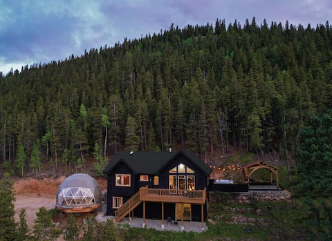 Geo Dome Theater, 3 Kings, Hot Tub & Game Room