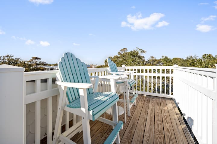 "The Happy Place" Unit 2 A Pup Friendly Get-a-way! - Kure Beach, NC