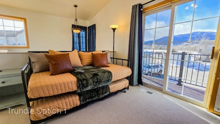 לופט ישן עם מרפסת