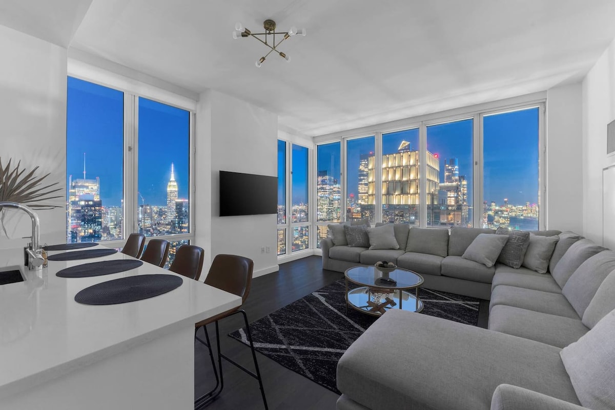Picture of SKYLINE PENTHOUSE SUITE - The Star