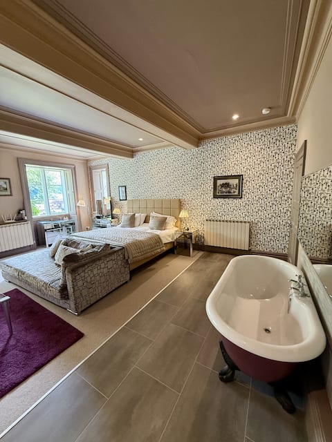 Family Suite in Bagshaw Hall, Bakewell