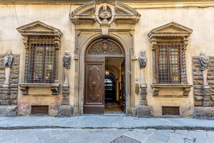 Dimora Savelli – Sweet Dreams in Florence gallery image 5