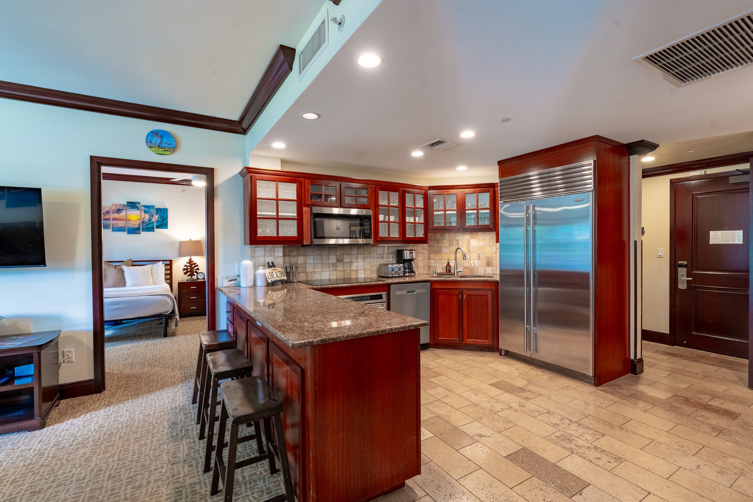 New Listing Waipouli Beach Resort, Pool, AC, Gym - Photo 11