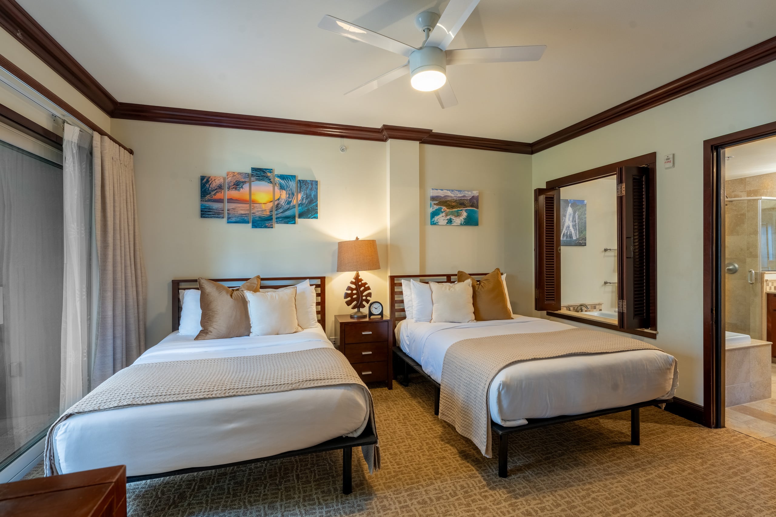 New Listing Waipouli Beach Resort, Pool, AC, Gym - Photo 31