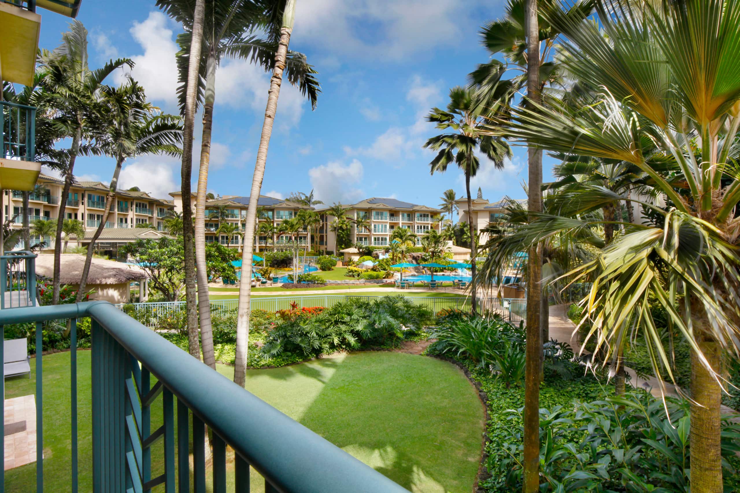 New Listing Waipouli Beach Resort, Pool, AC, Gym - Photo 4