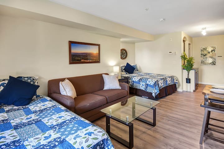 Zen Studio Condo With Golf Course View- 205b - Kelowna