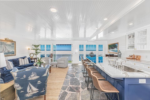 Luxury Oceanfront Condo - Great for large families