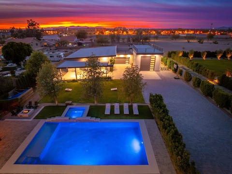 Pickleball•Volleyball•Golf Sim•2 Homes•Heated Pool