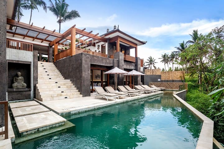 Villa Nalaya : 5 Ch., Piscine à Débordement, Ubud - Bali