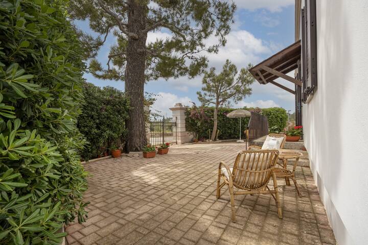 Exclusive Maison Valentina gallery image 3