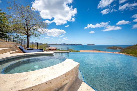 Luxury Living at Villas Catalina #13