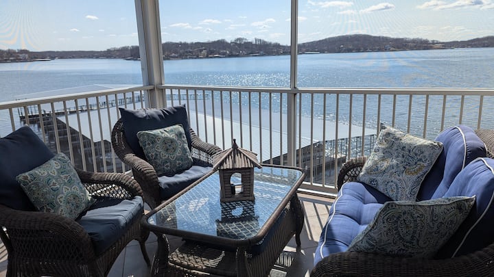 Isla Del Sol 306 - Condo With Panoramic Views! - Lake Ozark, MO