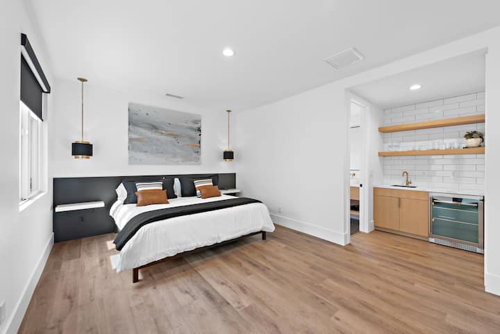 Dormitorio 7: 1 cama tamaño king con baño completo en suite