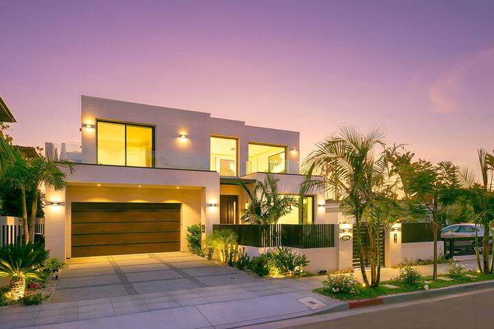 New Listing – Lux at La Jolla Shores gallery image 4