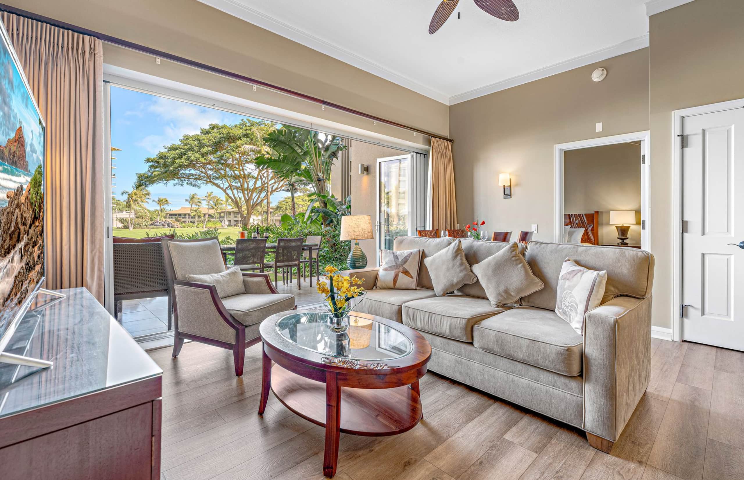 Condo in Lahaina · ★5.0 · 1 bedroom · 2 beds · 1 bath - Image 4