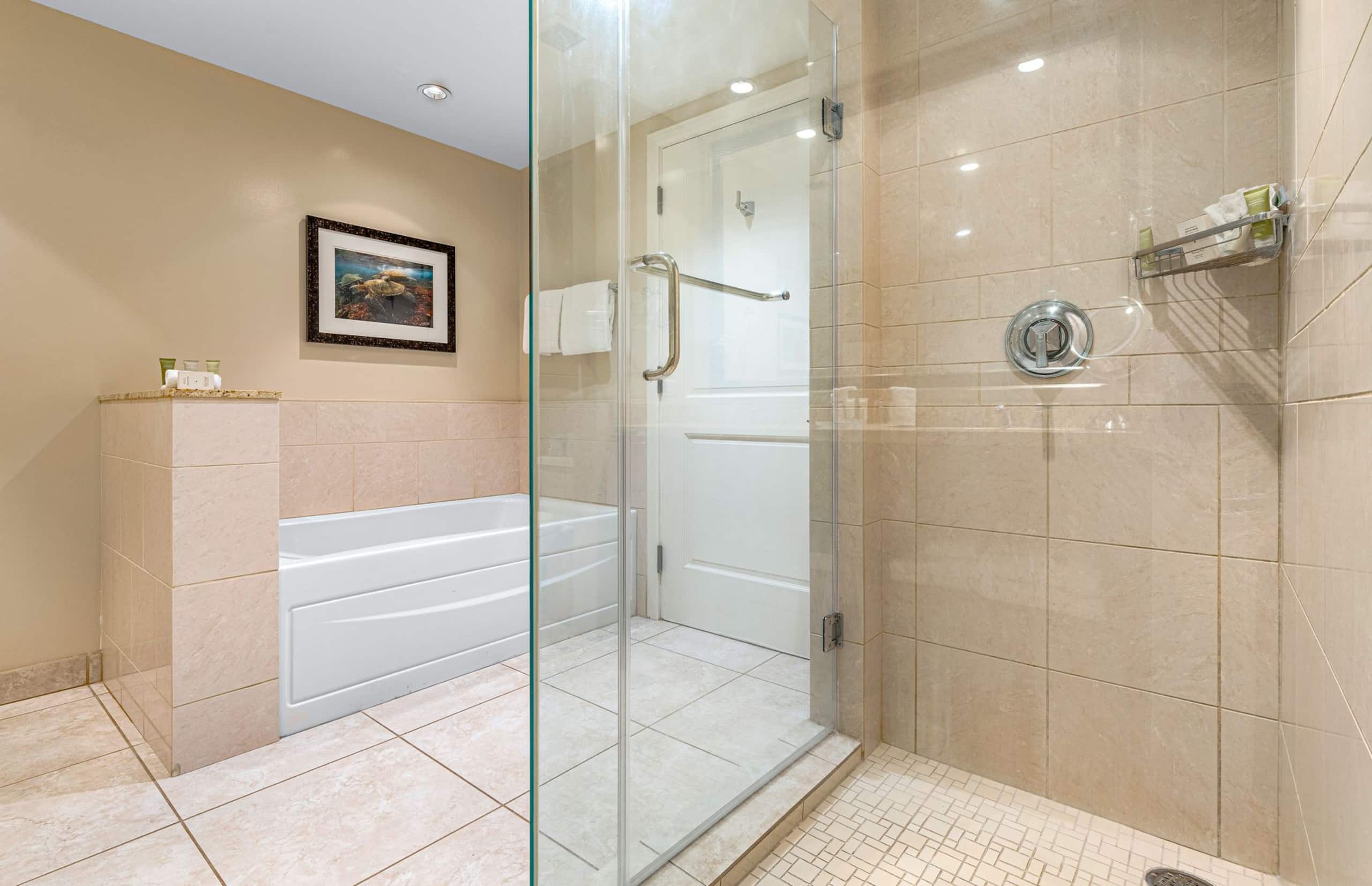Condo in Lahaina · ★5.0 · 1 bedroom · 2 beds · 1 bath - Image 22