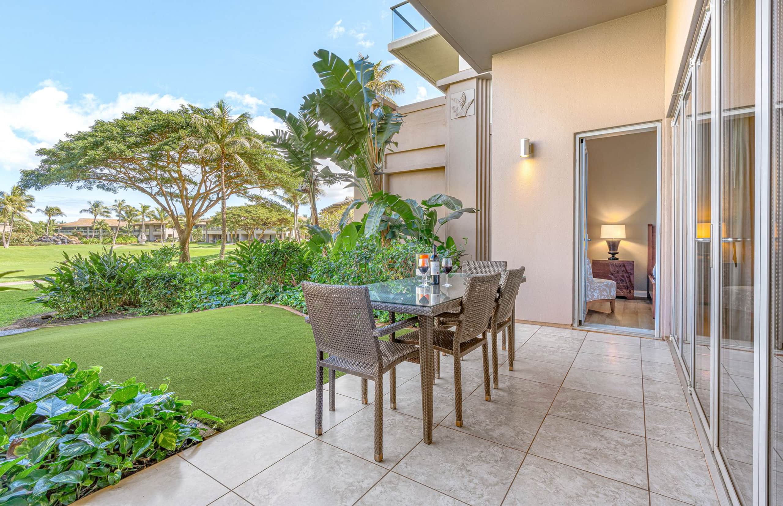 Condo in Lahaina · ★5.0 · 1 bedroom · 2 beds · 1 bath - Image 1
