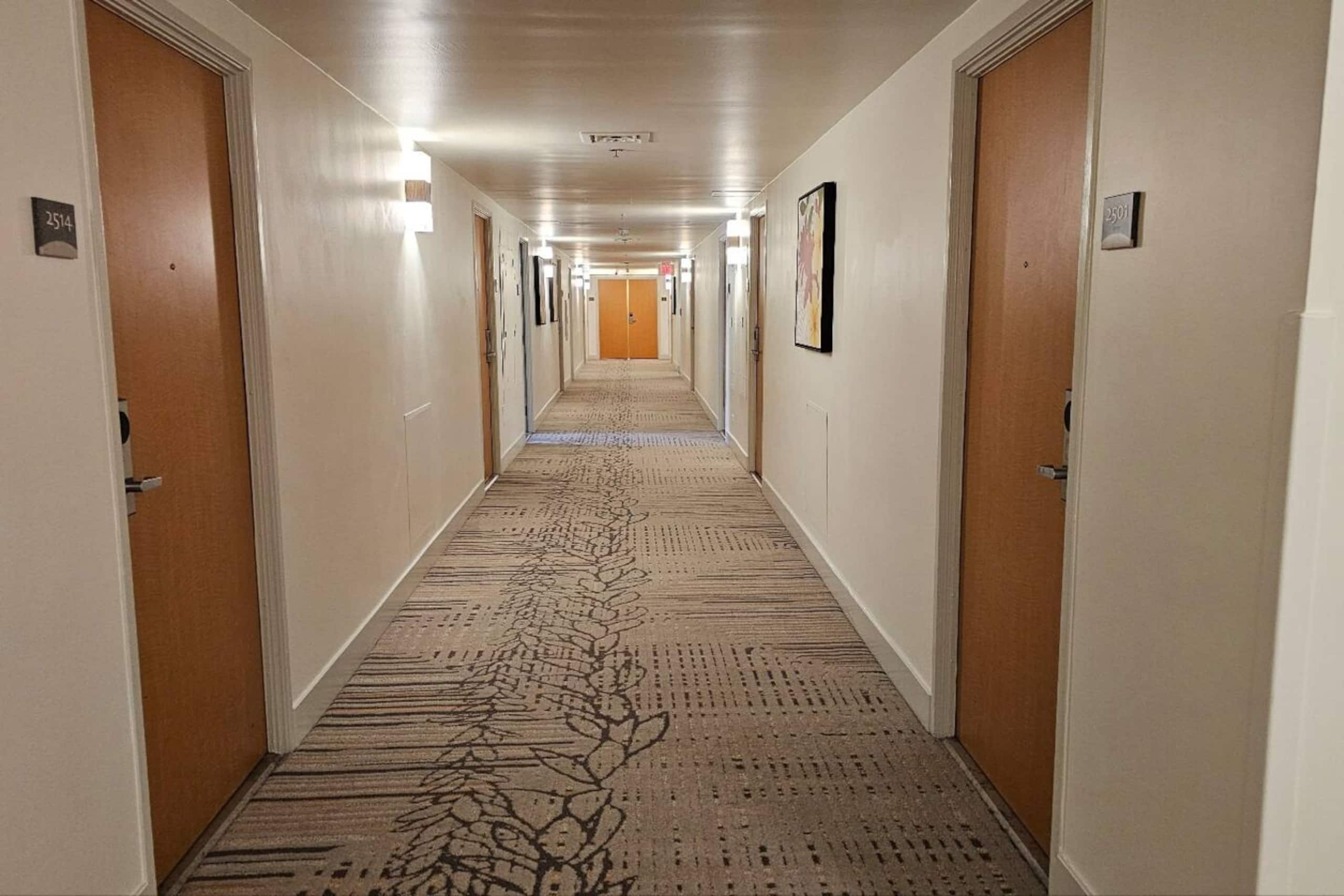Hotel in Honolulu · ★4.45 · 1 bedroom · 2 beds · 1 bath - Image 28