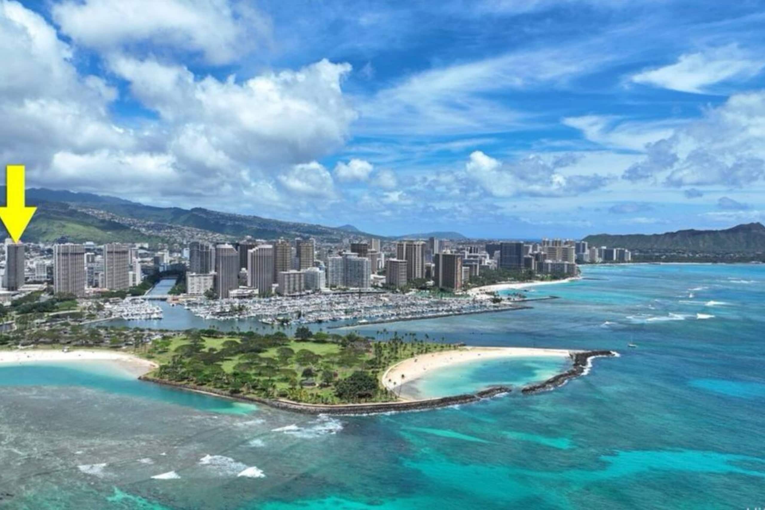 Hotel in Honolulu · ★4.45 · 1 bedroom · 2 beds · 1 bath - Image 18