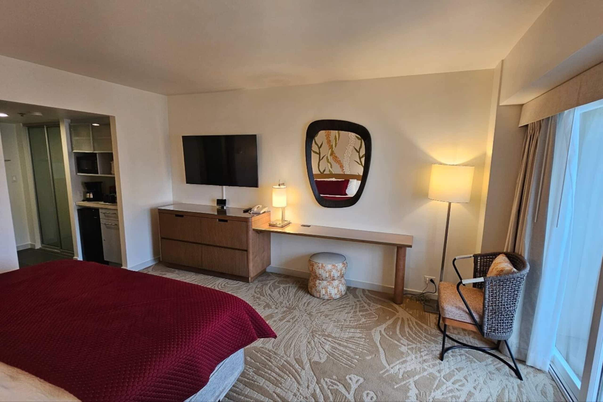 Hotel in Honolulu · ★4.45 · 1 bedroom · 2 beds · 1 bath - Image 5