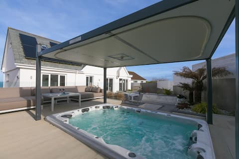 Solstice - Sea View - Hot Tub -Fire Pit-Balcony-EV