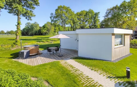 2 bedroom stunning home in Afferden