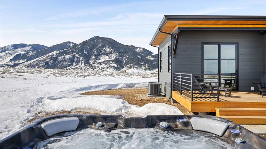 AAA Red managed Airbnb listing 3
