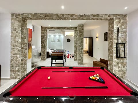 1BR Apt | Shared Pool · Seafront · Gammarth