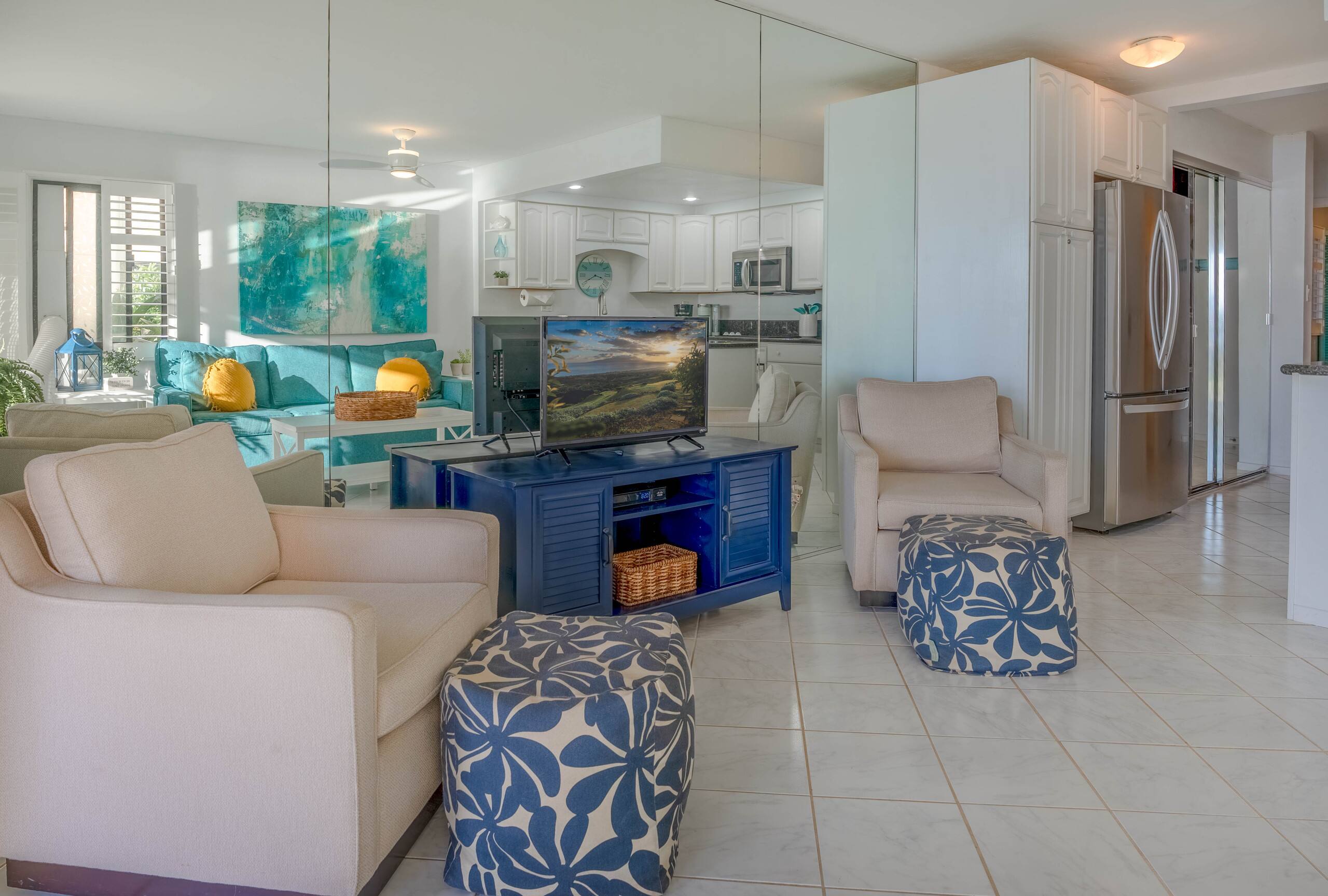Condo in Wailuku · ★4.83 · 1 bedroom · 2 beds · 1 bath - Image 5